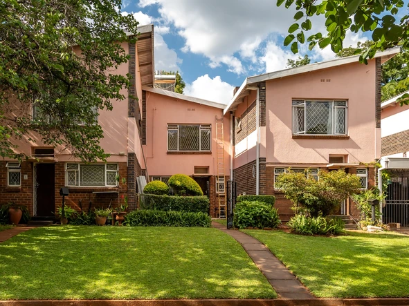 2 Bedroom Garden Flat