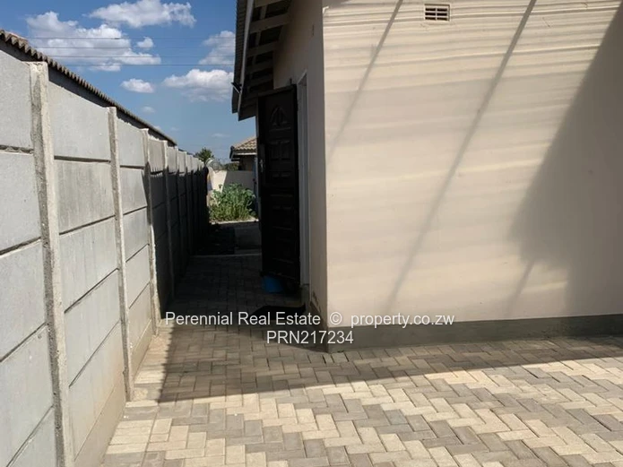 Spacious newly built 4 bedroomed house for rent