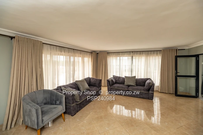 Enough space for a big family (Sole Mandate)