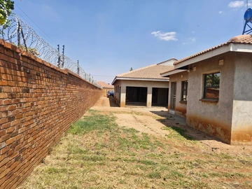 2 Bedroom Cottage