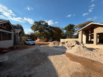 3 Bedroom Flat & Apartment