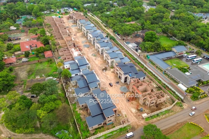 Strathaven Townhouses 
