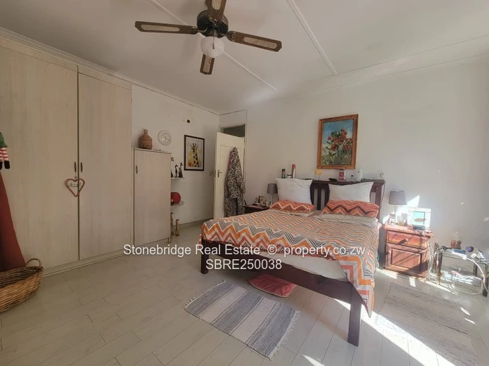 Beautiful 4 Bedroomed House in Hillside for sale