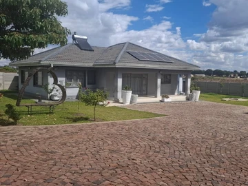 Manresa Greendale  Cottage 