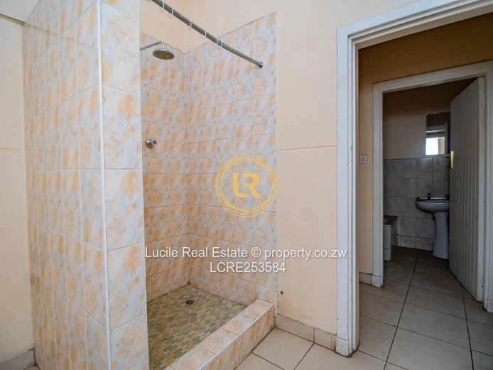 Prime Commercial Property For Rental – Samora Machel & Fife