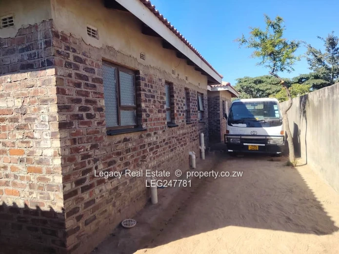 Affordable Family House To Let In Waterfalls Retreat