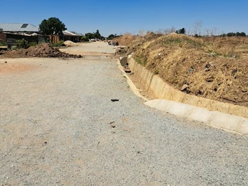 Stands & Residential Land