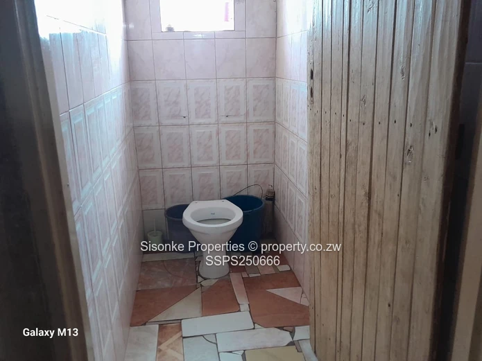 2 bedroomed cottage on a spacious 2,000m² stand