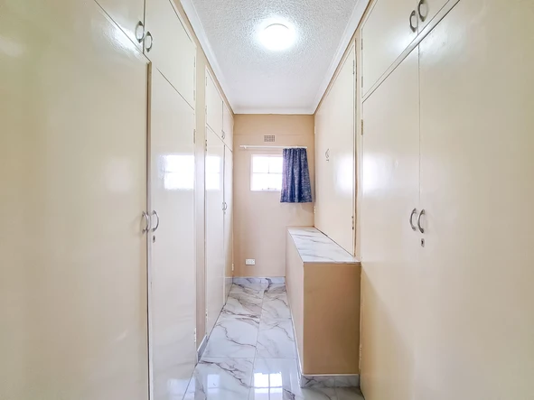 3 Bedroom Garden Flat