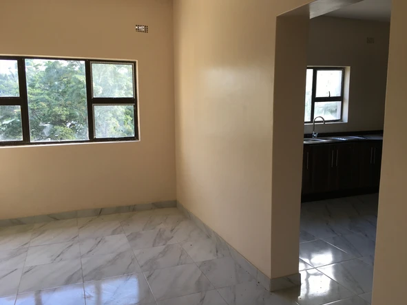 3 Bedroom Flat & Apartment