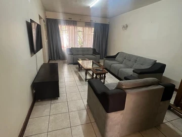 3 Bedroom Flat & Apartment