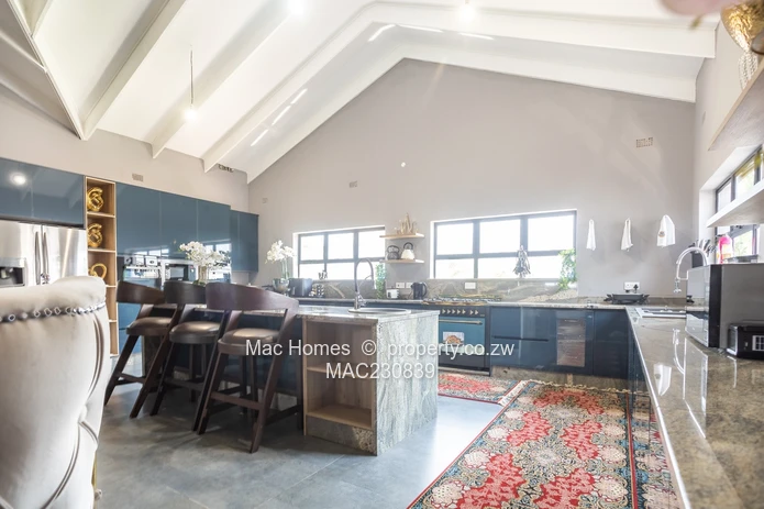 Gletwin's Finest- Come see it for yourself (Sole Mandate)