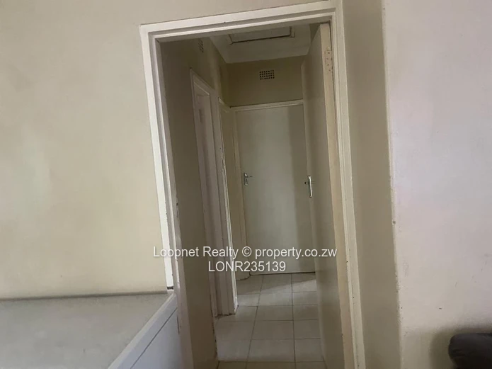 3-Bed Houghton Park House - Carport, Spacious Cottage, Garden