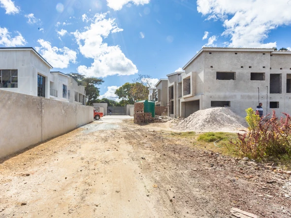 4 Bedroom Townhouse Complex