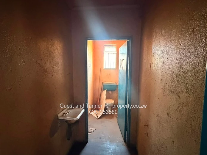 Commercial Property For Sale In Budiriro 