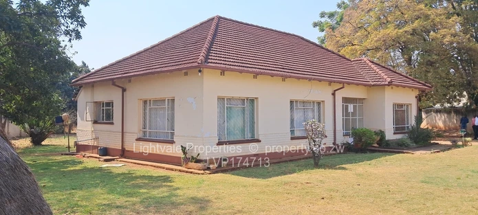 House for sale in Eastlea 