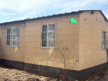 2 Bedroom House