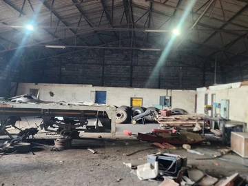 Warehouse & Factory