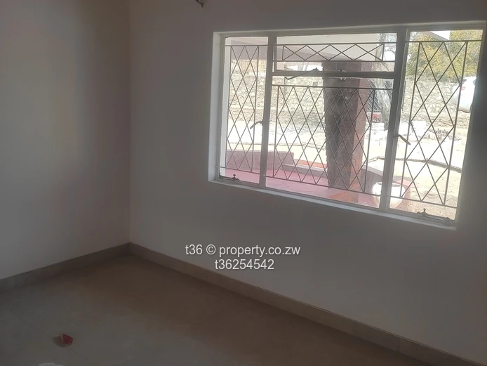 Family house suitable for deplomates 