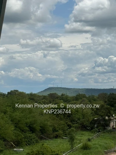 Vacant Industrial Site on 80 936 square metres