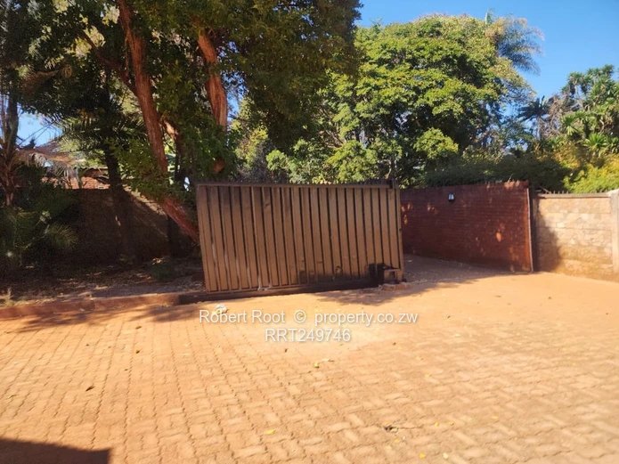 Prime Commercial Space for Rent In Greendale