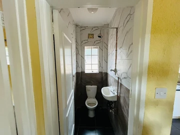 2 Bedroom Cottage