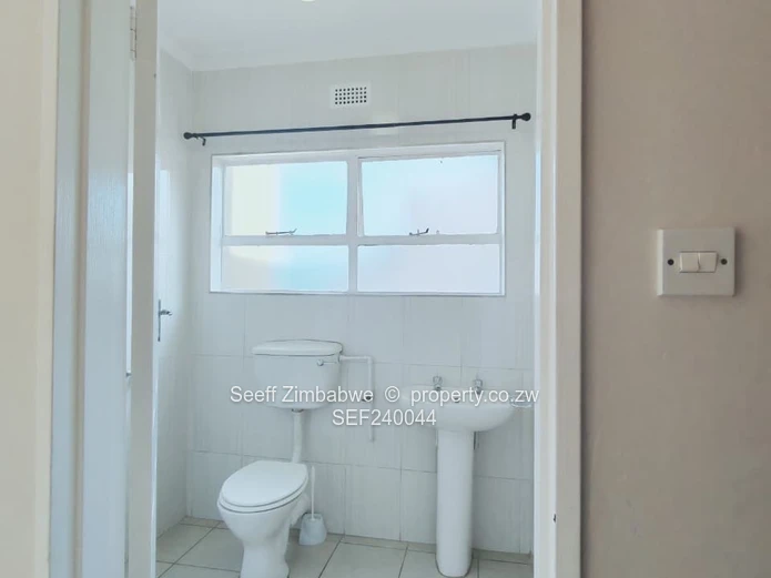 Selbourne Park | BULAWAYO Modern Family Home – Corner Stand