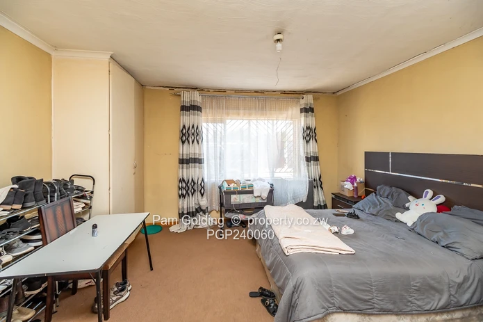 Neat cosy house for sale