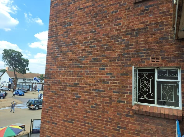 3 Bedroom Flat & Apartment