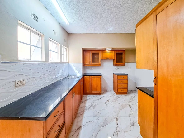 3 Bedroom Garden Flat