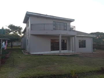 6 Bedroom House