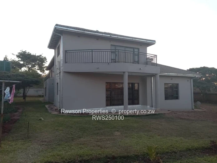 Gletwin House For Sale