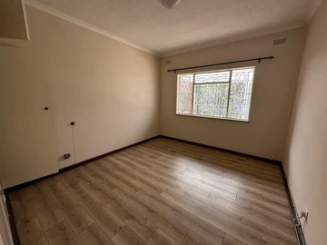 2 Bedroom Garden Flat