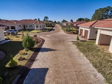 4 Bedroom Townhouse Complex