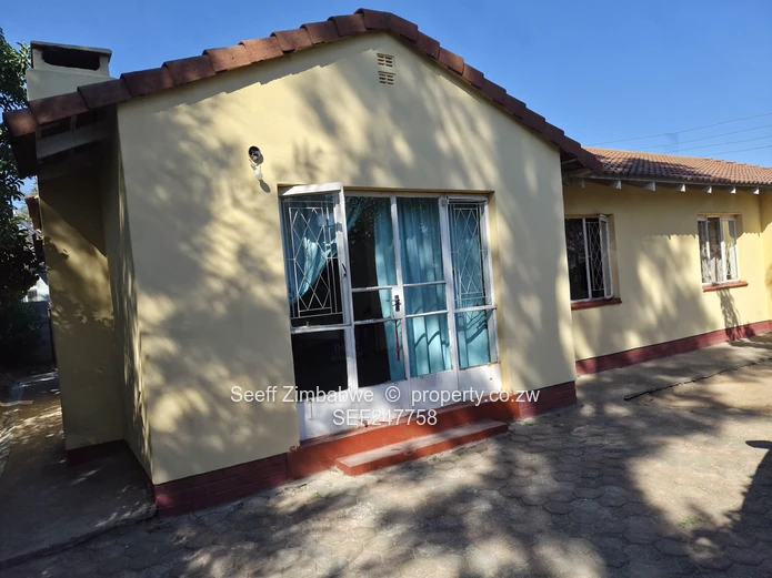 Msasa 3-Bed Home with Built-in Wardrobes & Garden