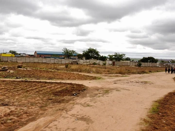 Commercial & Industrial Land