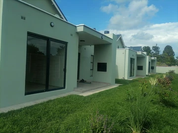 3 Bedroom Garden Flat