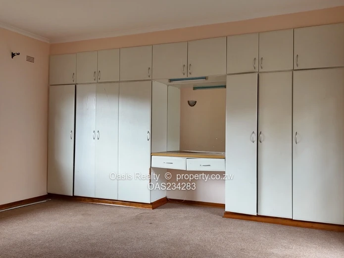 Neat and Spacious Townhouse For Rent