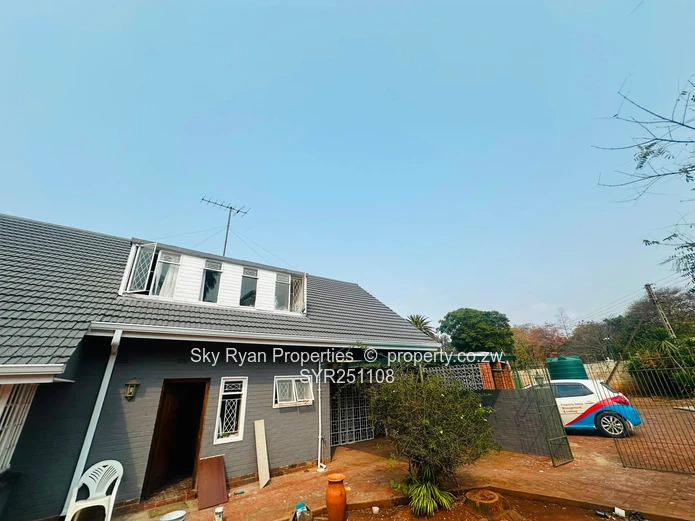 BEDROOM HOUSE TO LET AS OFFICES in mt pleasant 
