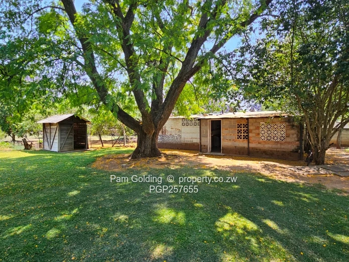 Comfortable 3-Bed Burnside Home