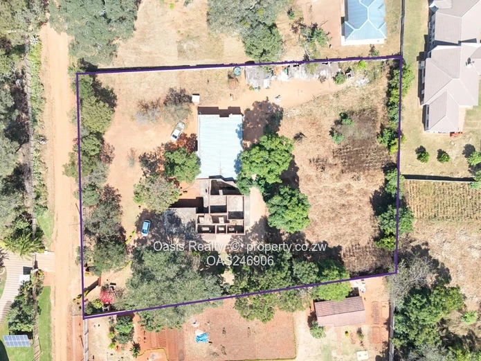 Redevelopment Helensvale Opportunity on a 4,367m² Land 