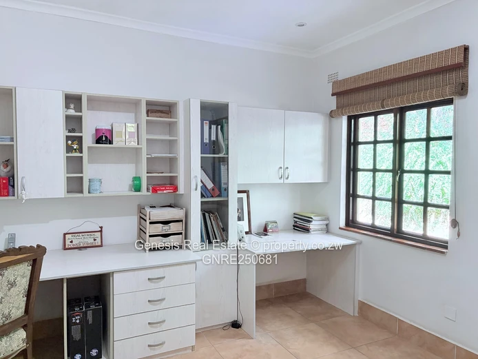 Beautiful family home in the Brooke Golf Estate