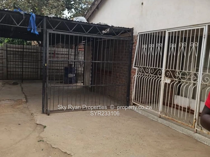 Budiriro 4 House For Sale