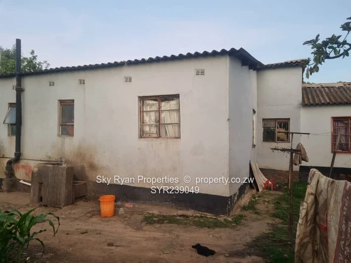 Mufakose House For Sale