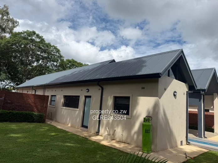 Mount Pleasant 4-Bed: Stone Facade, Pool & Borehole