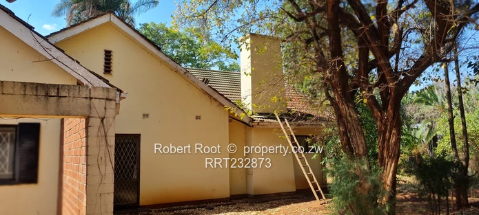 Family home in a serene neighbourhood 