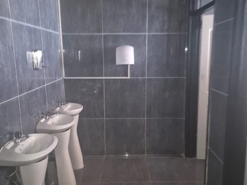 Shop & Retail Property