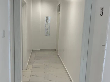 7 Bedroom House