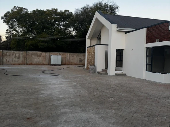 3 Bedroom Garden Flat
