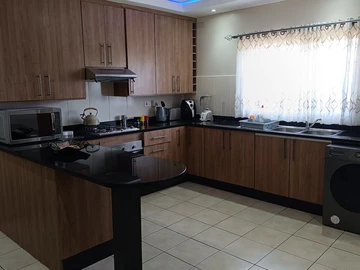 2 Bedroom Garden Flat